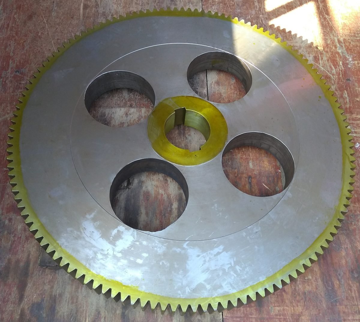 BARC Spectrometer Centrifugal Casting
